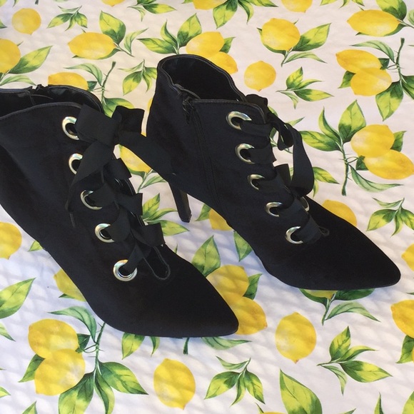 Black Velvet Lace Up Booties - Picture 2 of 6